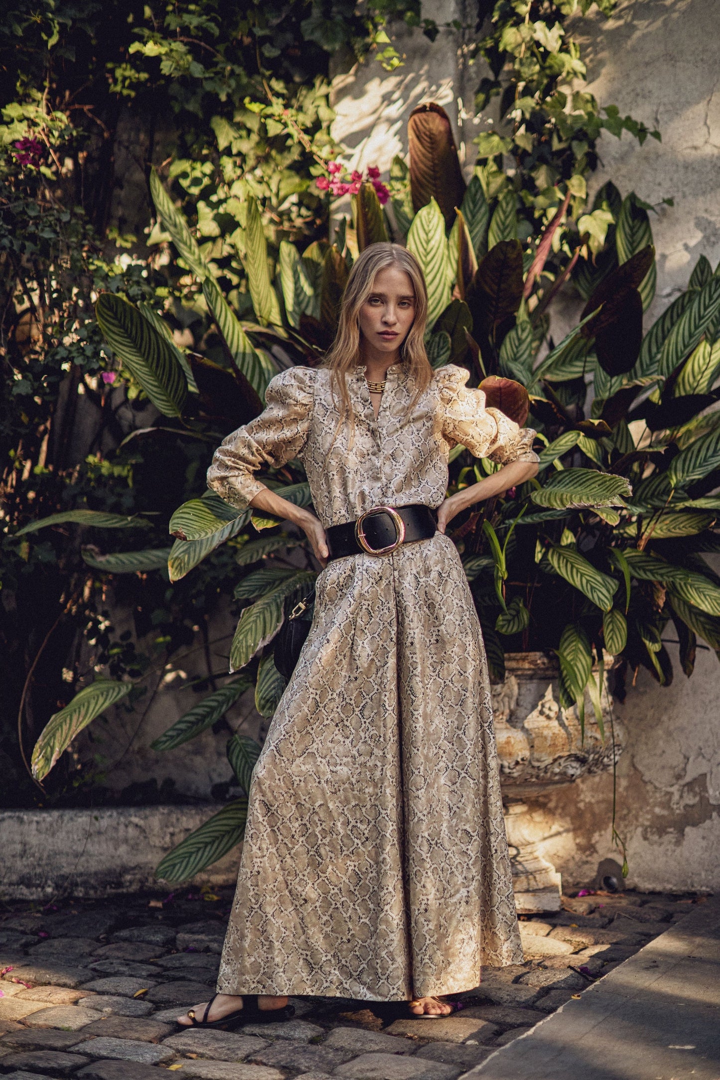 Sabi Metallic Linen Pants - Snake Print