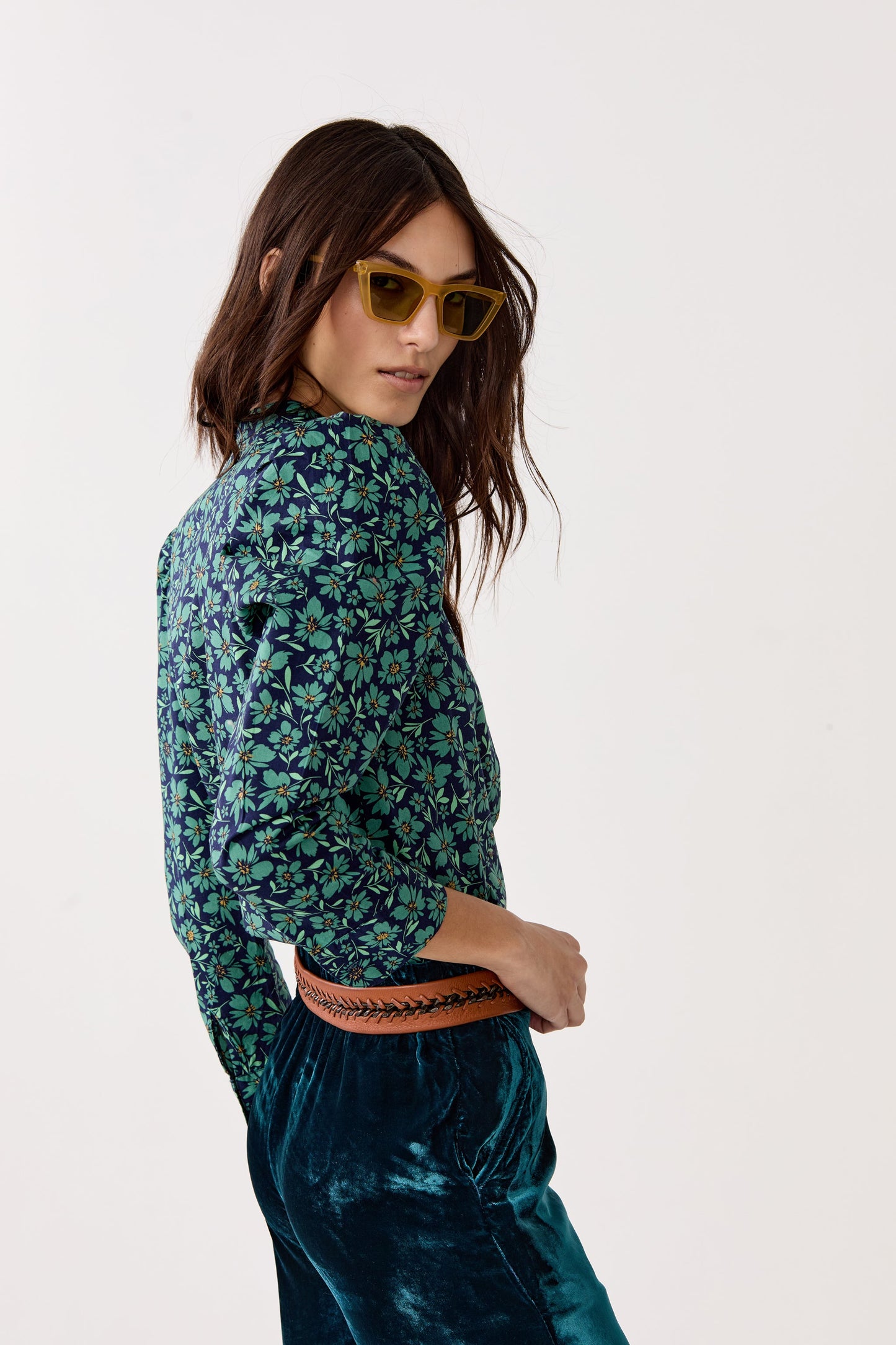 Lilium Poplin Shirt - Green and Blue Ditsy Floral