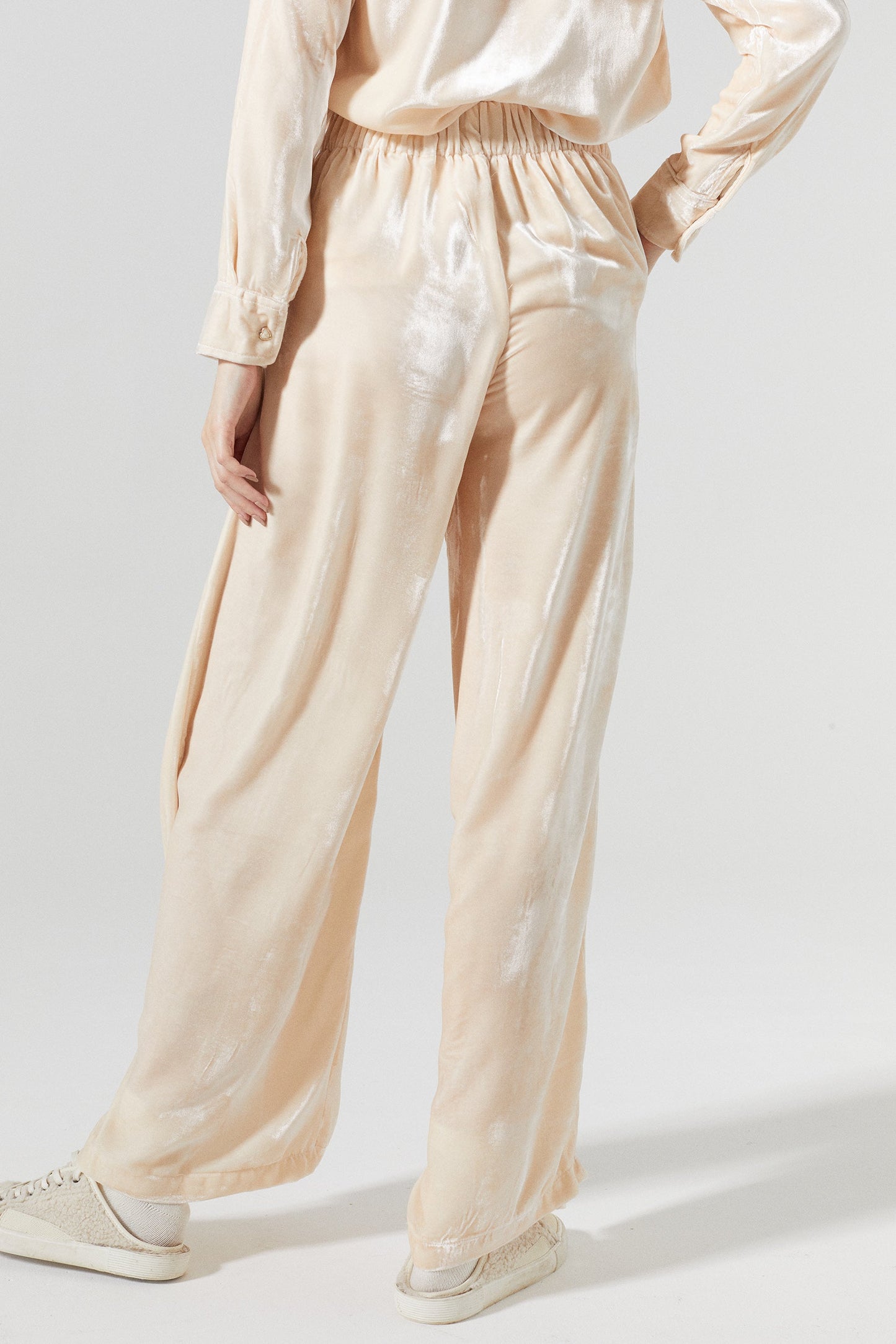 New Luna Silk Velvet Pants - Nude