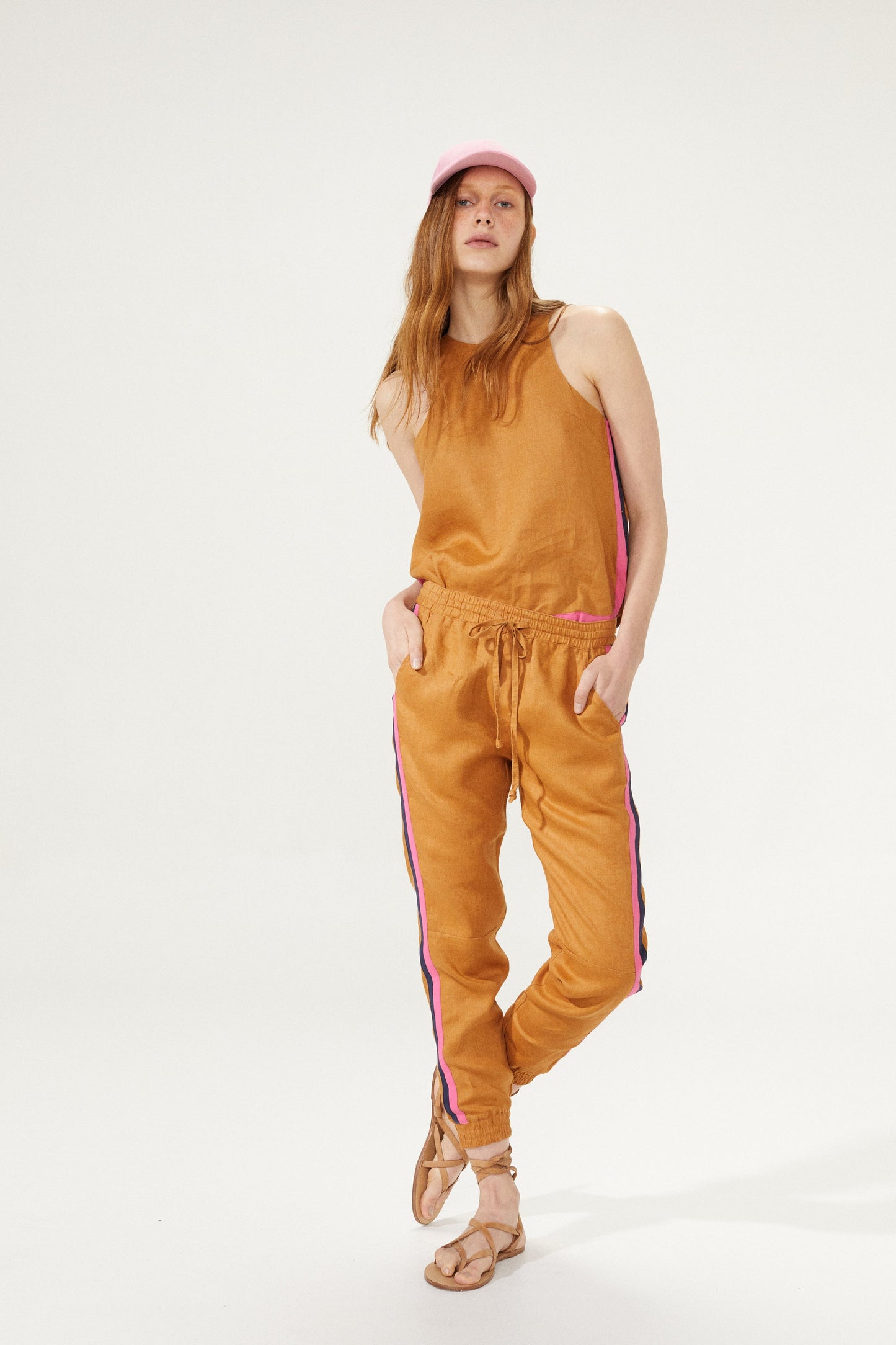 Anna Linen Top - Caramel