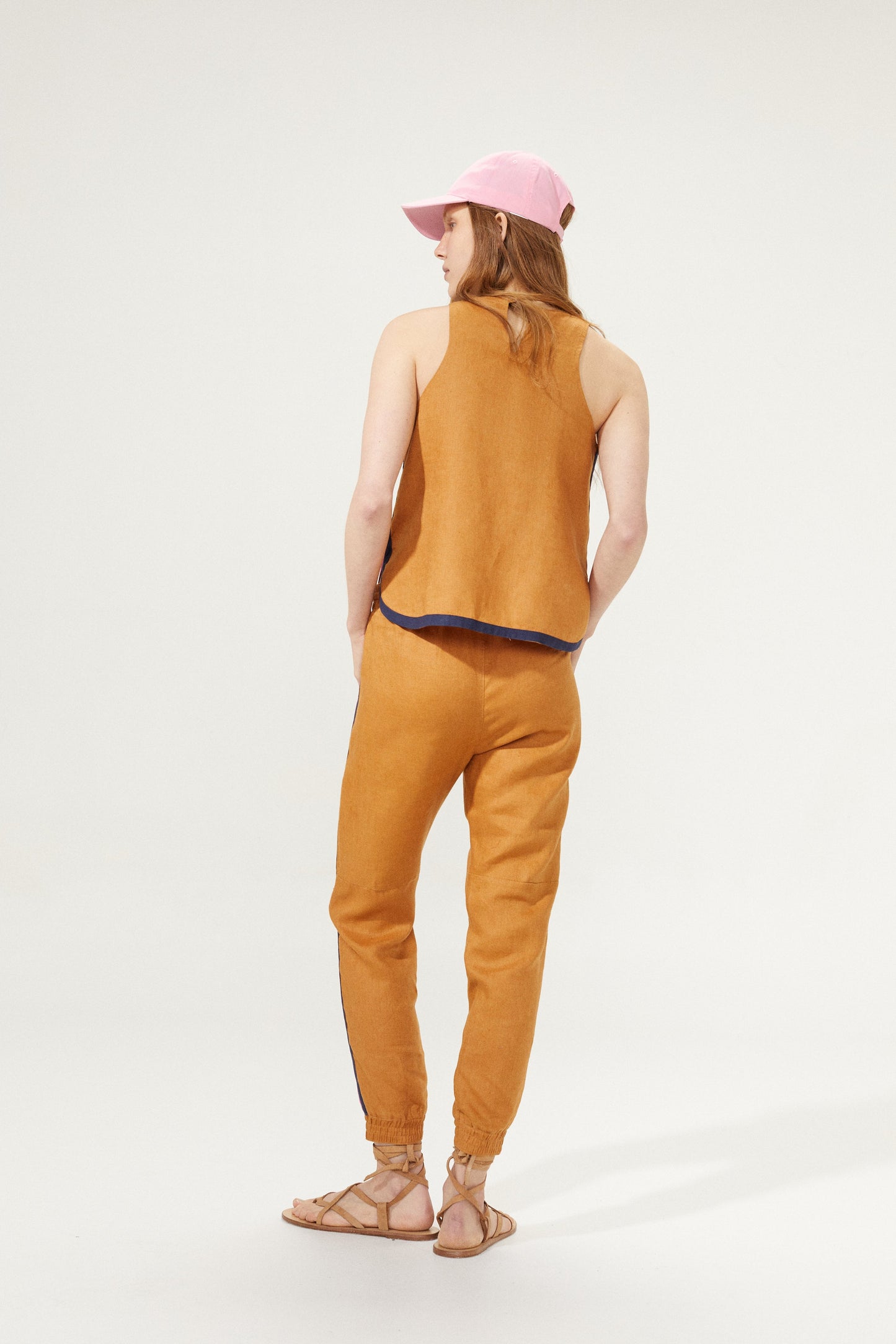 Anna Linen Top - Caramel