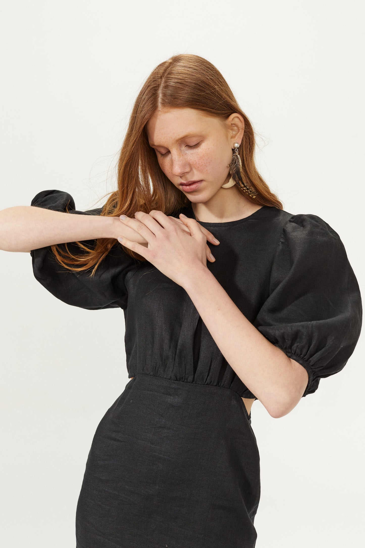 Ios Linen Dress - Black